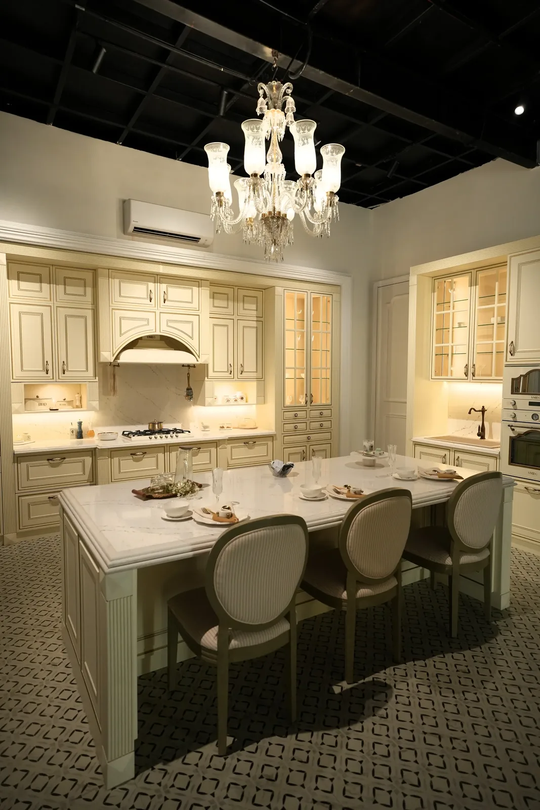 Dona Kitchen Store