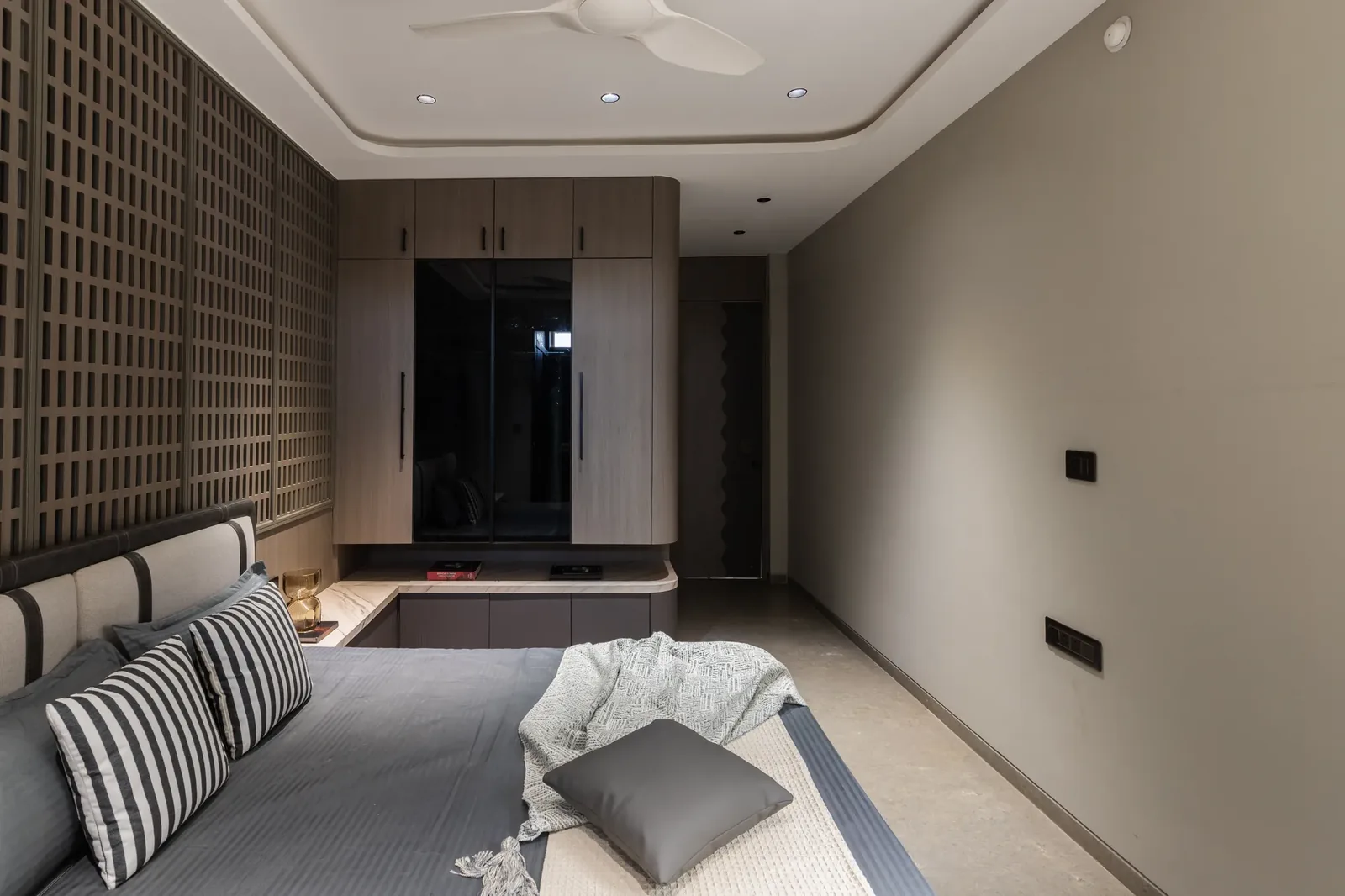Mehta Residency